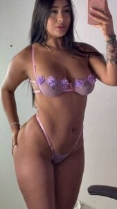 Kleverly_Manson1 Public Pic 4