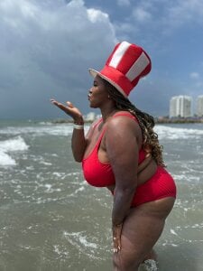 AliciaMiilfHappy 4th july图片 3
