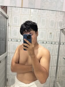 Erickckk Public টি ছবি