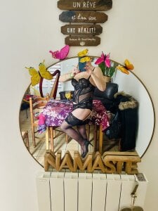 Madame_la_Bourgeoise La Bourge en porte jarretelles !  사진 9