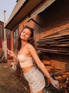 mishel_amurr chill Pic 7