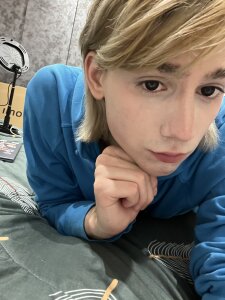 ll_LiamPublic照片 3