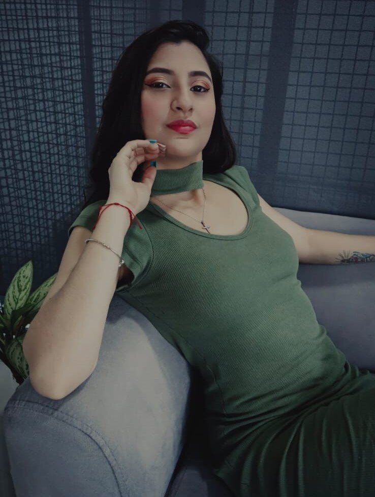 ZoeHills Image populaire  708