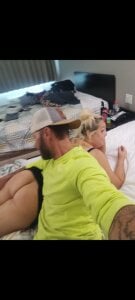 glitterqueen83 Public Pic