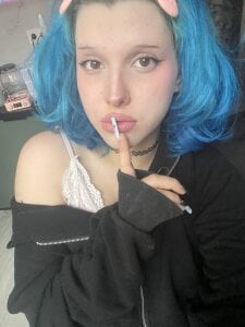 hollylolli8 Public Pic 4