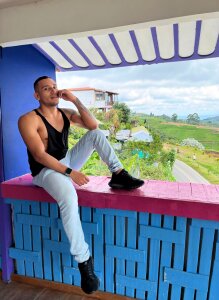 dvg2402: Public ( 2 фото)