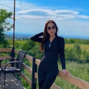 Ella_lee15 Public Pic 2