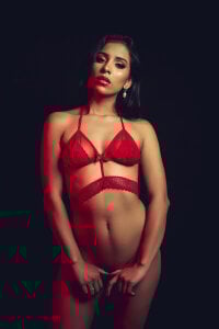 SamyToes Public Pic 2