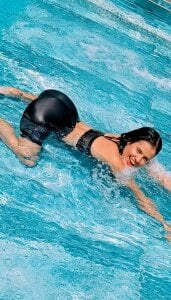 skinny_milky Relaxing day at daddy's pool Pic 6