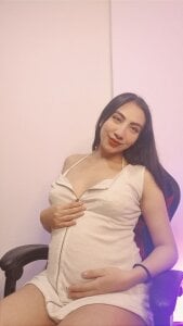 Emy_Pregnat HOT ME Pic 3