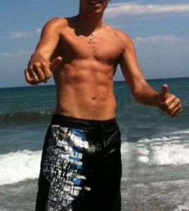 A_Shy_French_Guy Public Bilde 3