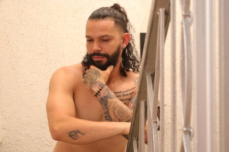 AlukardBig Wow Foto 4