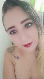 isabella_lovem Public Pic 4