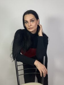 HollisBrumit 🎀 Pic 2