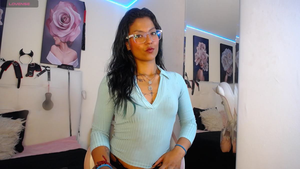 SamathaMay Poză populară 1997