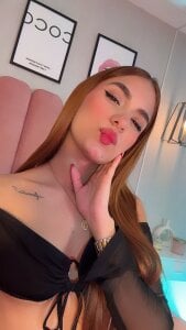 amaia_foxxのbig assの 3枚の写真