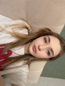 AveryBerkson How do you like my outfit?  5. fénykép