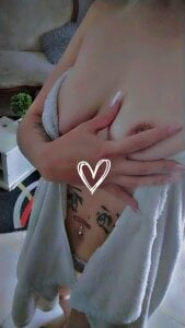 Niikollesexy Public Pic 3