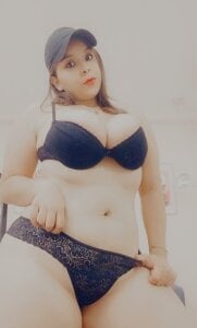 monster_boobs_ Meet me Pic 4