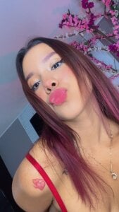 arya_alaya_cr i love my red hair Pic 6