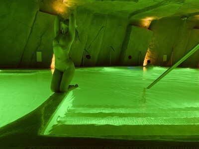 Anna_Miss Public Pic 3