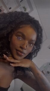 Public de ELEGGUA_  2 photos