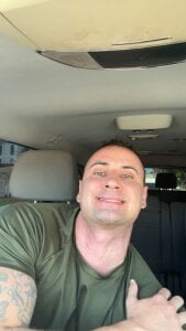 Honorablyrespectedgent Clothed รูป  3