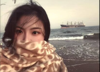 yiyiyi-6666 Public Foto