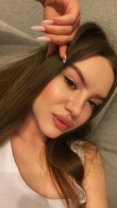 Alisia_here Me  6টি ছবি