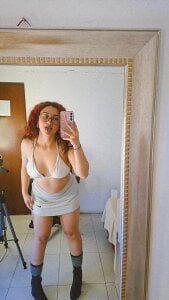 Adara_velvet “A touch of mystery is always more attractive.” Pic 3