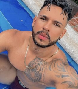 Public de dominic_fitt1  Imagens