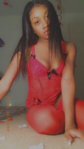 MinnieLinn Public Pic