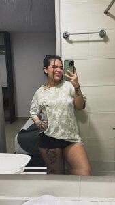 EsmeCaldwel something different Immagine 