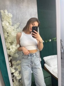 Holly_Rays Play with me Pic 5