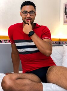 LiiamGarcia Cam Model Profile | Stripchat