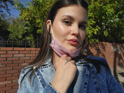 EldaAshfield Public Pic 3