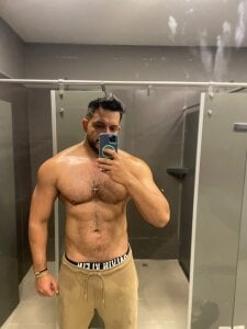 Justin_kingX7 kullanıcısının Hairy albümü -  fotoğraf