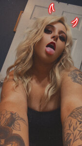 Vivid_Vixon_Xoxo Sneek Peak 👌😘 Pic 9