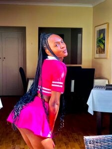 LatoyaPosh Public Pic