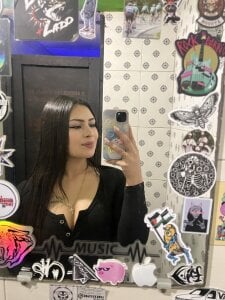 Public od AbrilAw  5 snímek