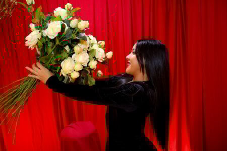 Camila_Hill_ your valentine!  6টি ছবি