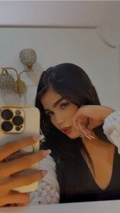 roxana_scott1 Public Gambar