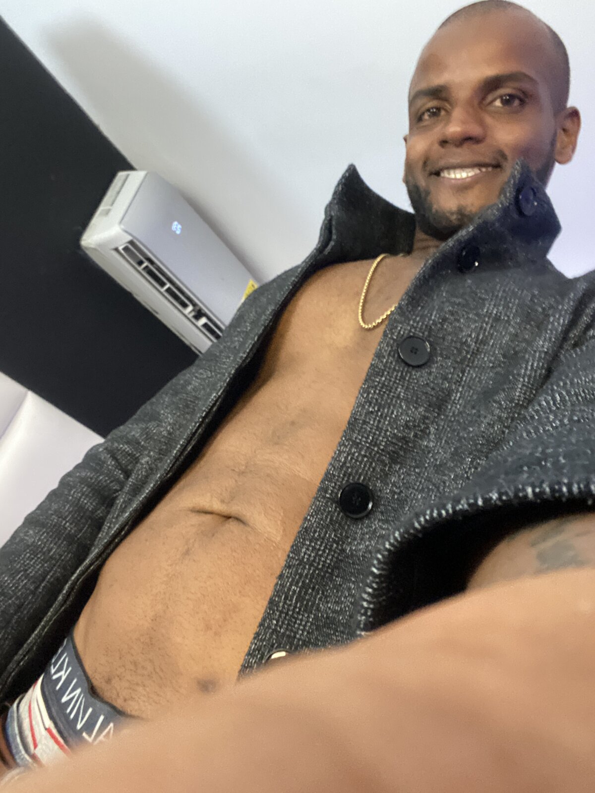 andrewmaro Trending Plaatje 7373