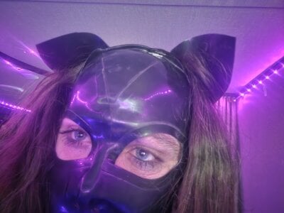 mysissycd Public Pic 3