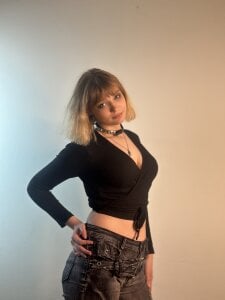 CharleenVelovic Public Pic 7