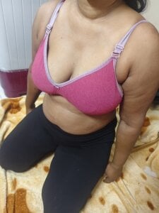 sexyladdupilla's Akki Sex Photo 1