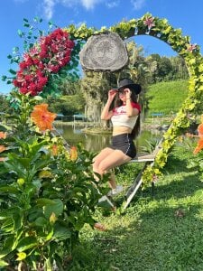 Life With Sarah 🌴🥰 od sarah_sweett_  8 snímek