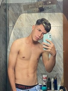 flecharojaa69 Public Pic 2