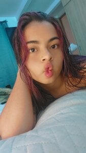 valy_shyness it's just me 💖🥴 Billede 6