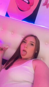 Scarlett_MeierPublic图片 3